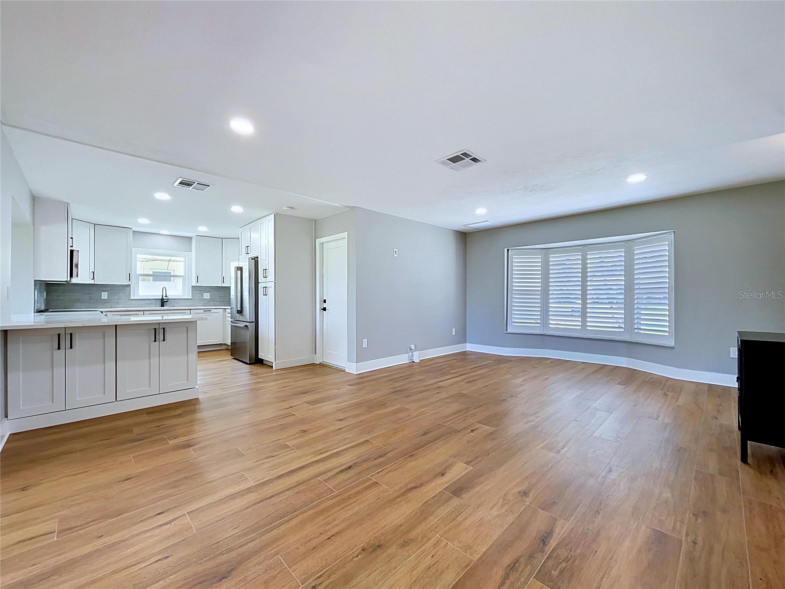 381 Westwinds Drive Palm Harbor FL 34683 TB8516559 image15