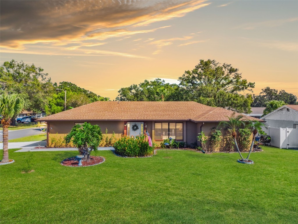 3810 Bent Tree Loop W Lakeland FL 33813 P4927684 image1