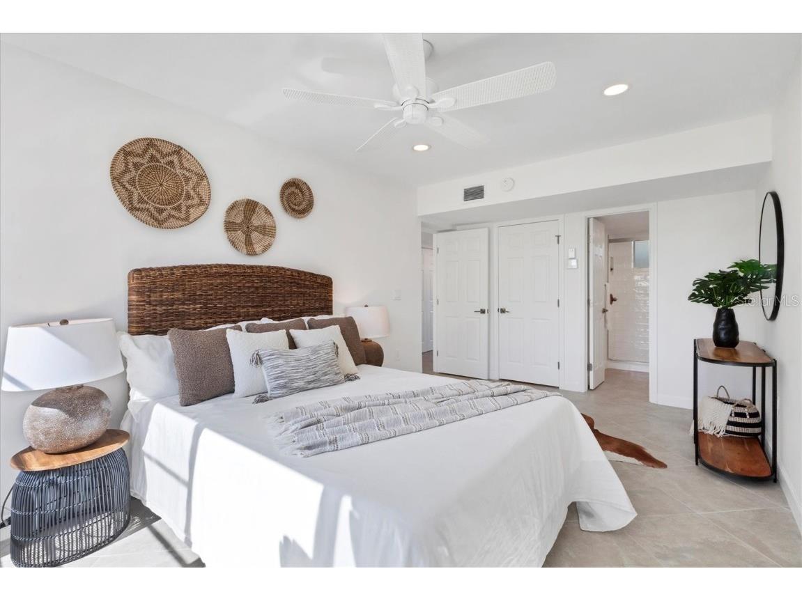 3810 Gulf Of Mexico Drive #F105 Longboat Key FL 34228 A4669649 image18