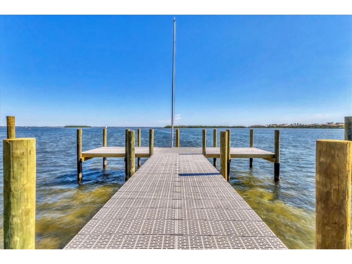 3810 Gulf Of Mexico Drive #F105 Longboat Key FL 34228 A4669649 image28