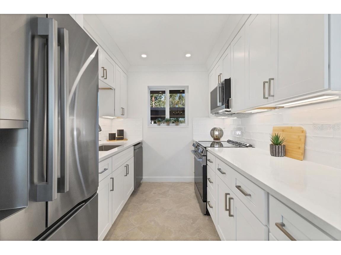 3810 Gulf Of Mexico Drive #F105 Longboat Key FL 34228 A4669649 image8