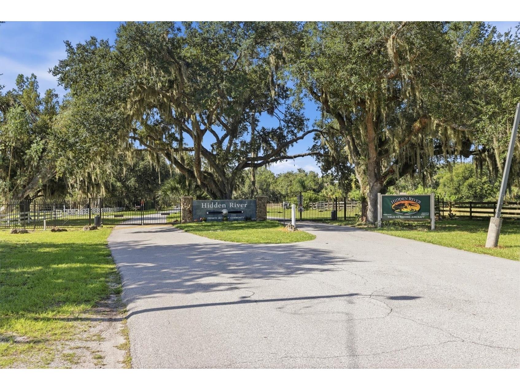 3810 Hidden River Road Sarasota FL 34240 A4700980 image2