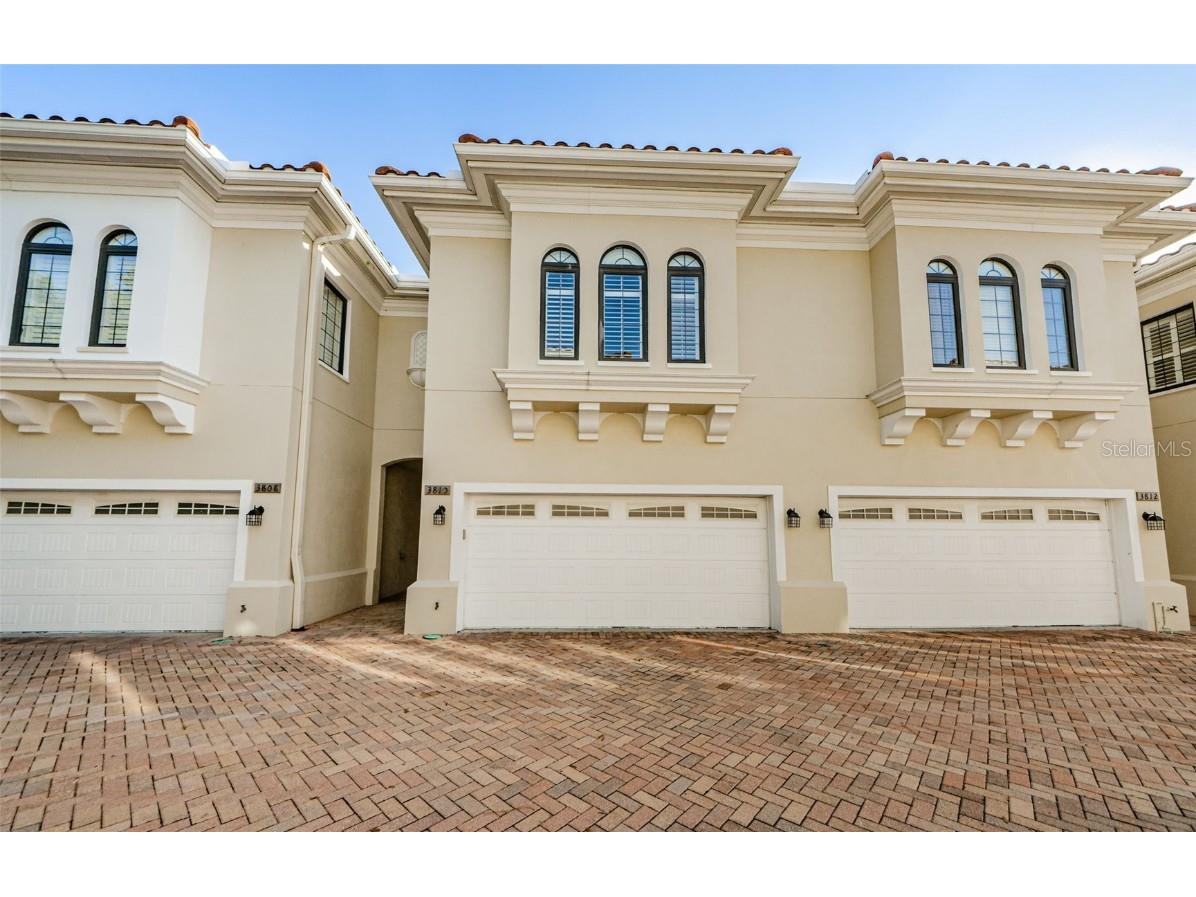 3810 Villas Del Sol Court Tampa FL 33609 TB8406267 image1