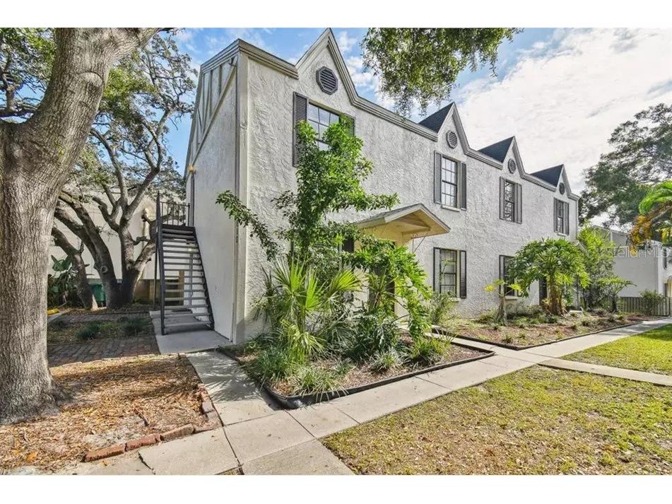 3810 W Cleveland Street #B Tampa FL 33609 A4689806 image1