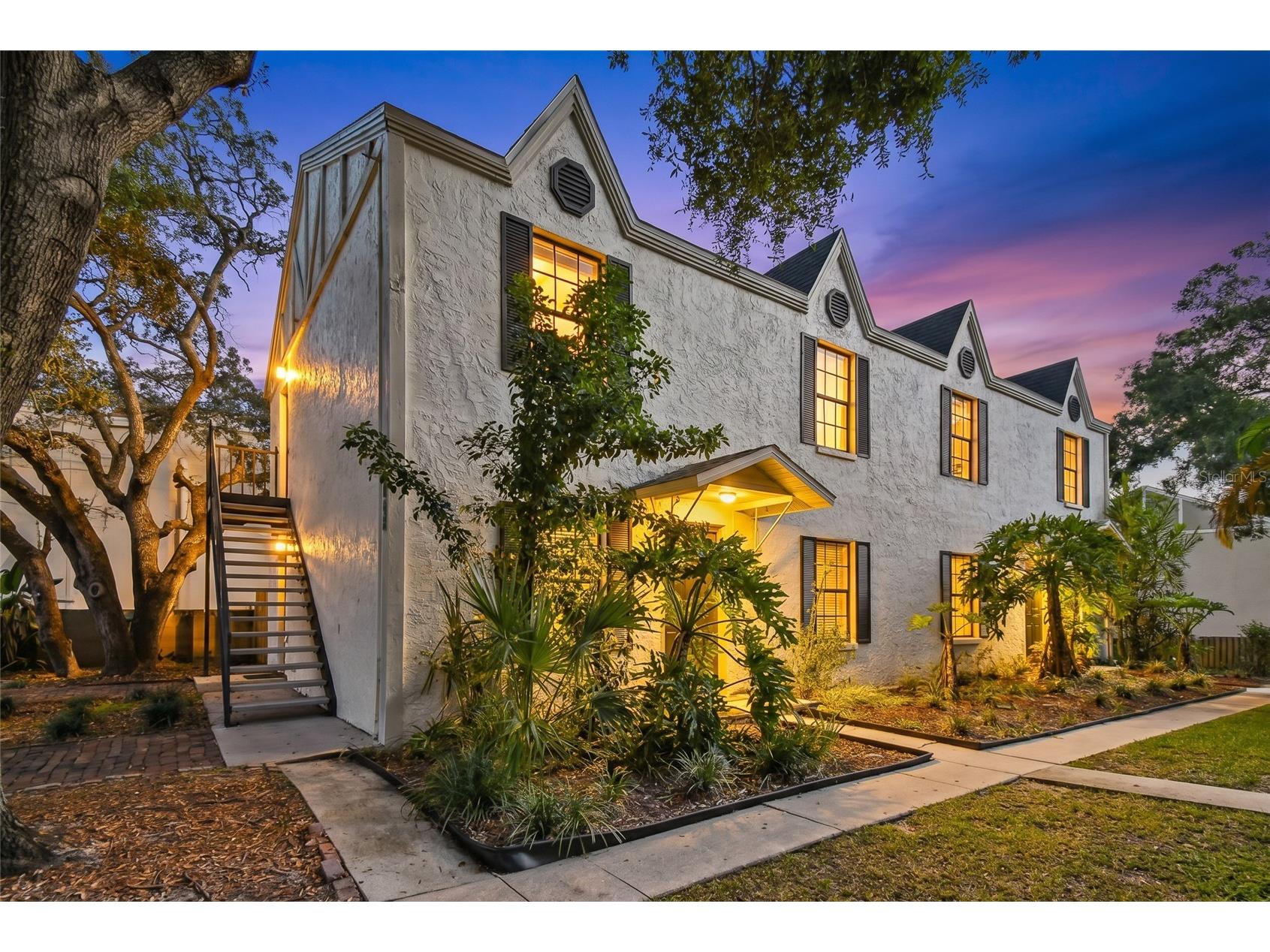 3810 W Cleveland Street Tampa FL 33609 A4697067 image1