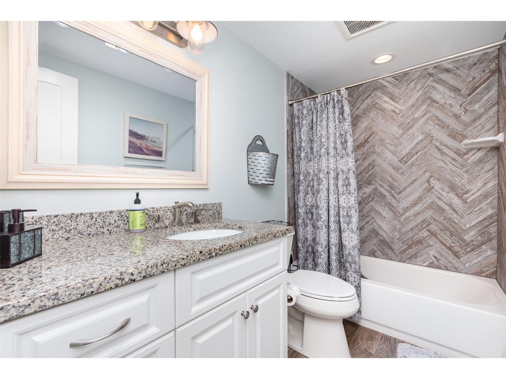 3811 101st Street W Bradenton FL 34210 A4688264 image12
