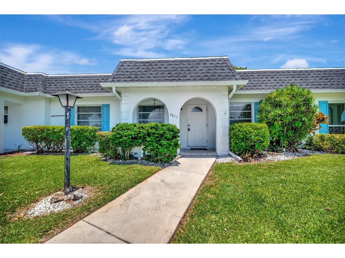 3811 38th Street W Bradenton FL 34205 A4659244 image1