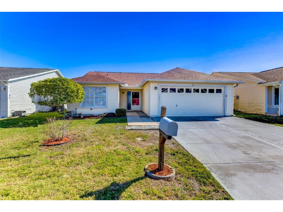 3811 39th Avenue W Bradenton FL 34205 A4558947 image1