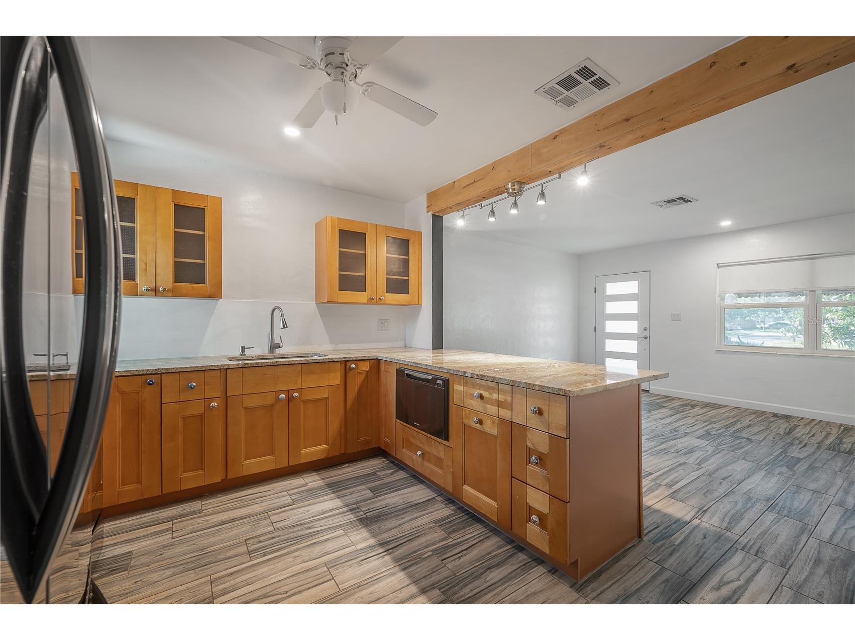 3811 44th Avenue N Saint Petersburg FL 33714 TB8494299 image11