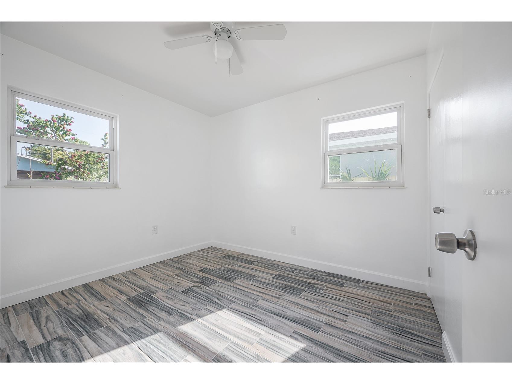 3811 44th Avenue N Saint Petersburg FL 33714 TB8494299 image15