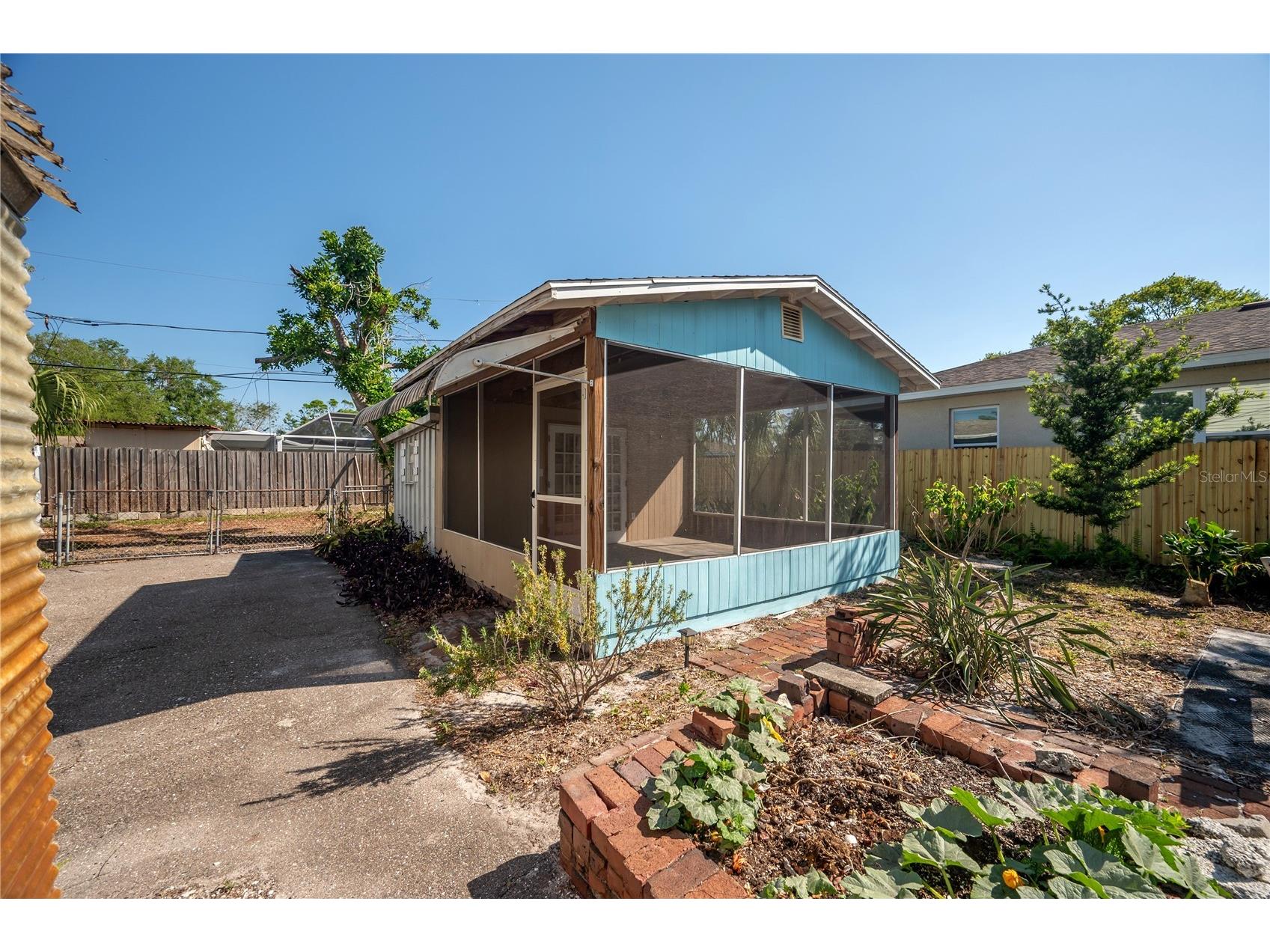 3811 44th Avenue N Saint Petersburg FL 33714 TB8494299 image29