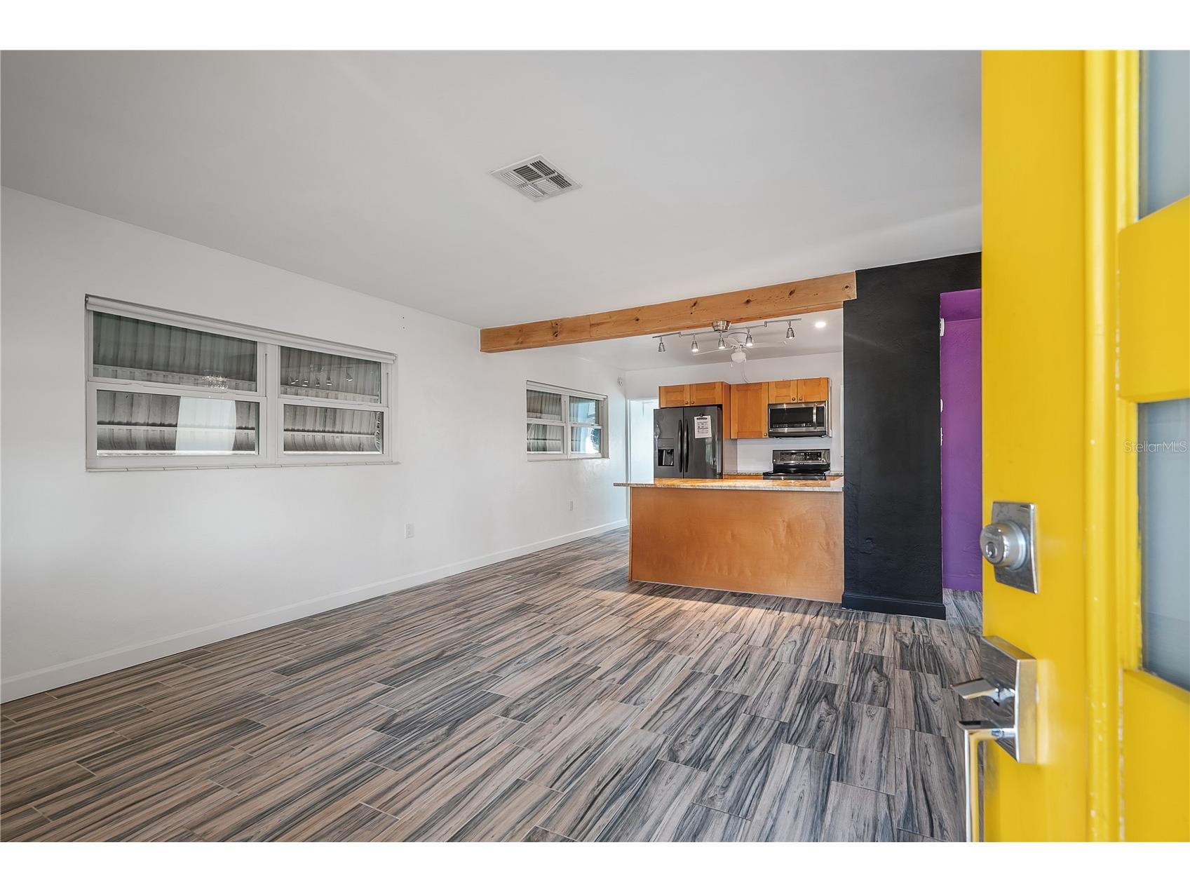 3811 44th Avenue N Saint Petersburg FL 33714 TB8494299 image3