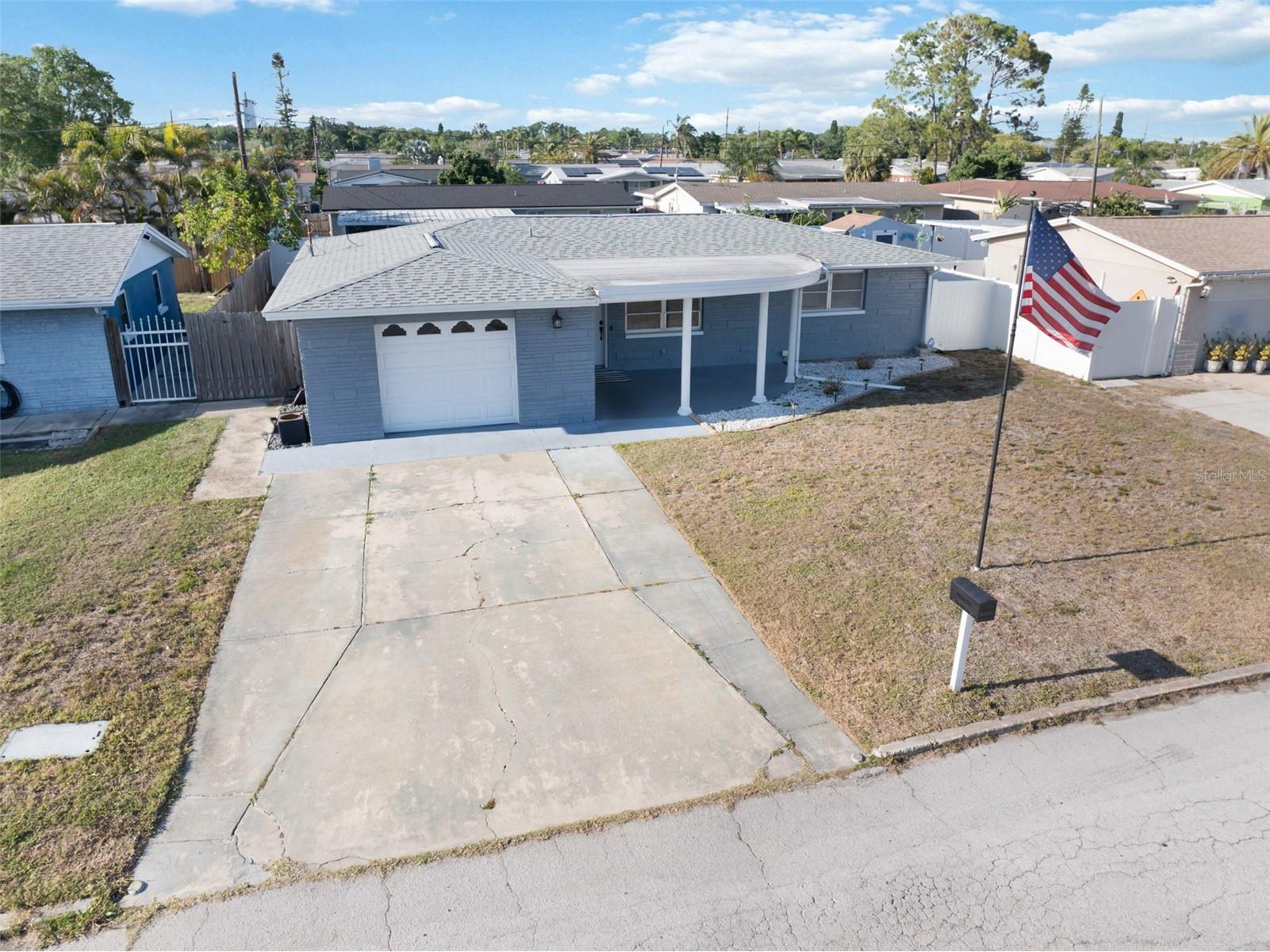 3811 Cedarwood Drive Holiday FL 34691 TB8500211 image1
