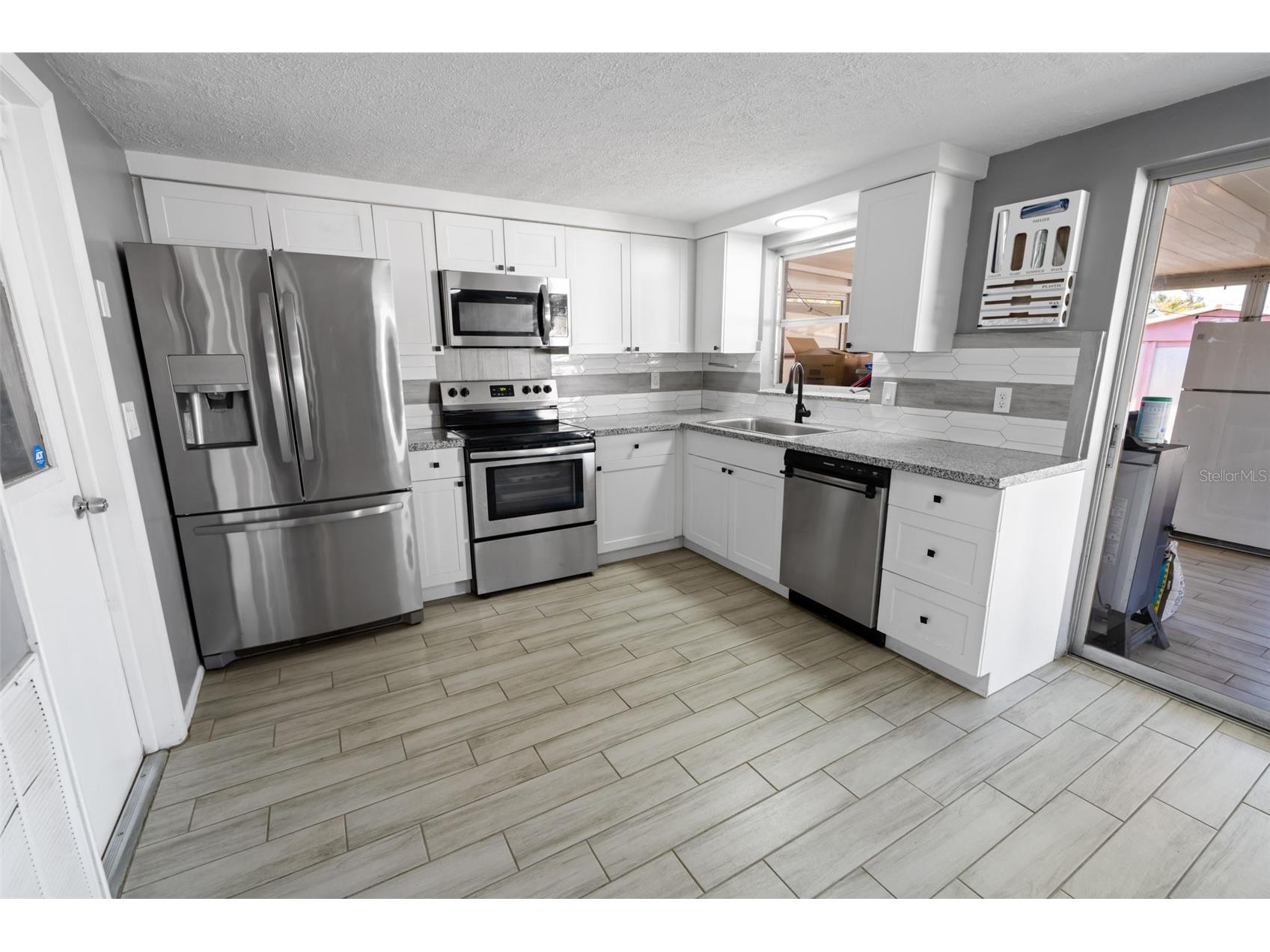 3811 Cedarwood Drive Holiday FL 34691 TB8500211 image6