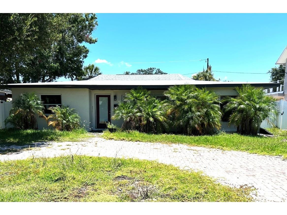 3811 Huntington Street NE Saint Petersburg FL 33703 TB8400670 image1