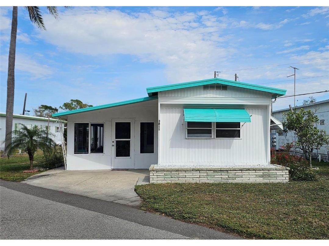 3811 Linwood Bradenton FL 34208 A4669903 image1