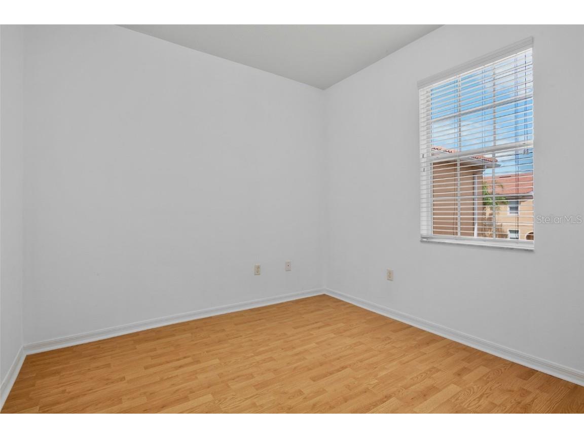 3811 Parkridge Circle #2-104 Sarasota FL 34243 A4660878 image25