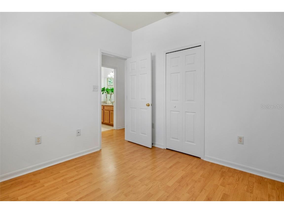 3811 Parkridge Circle #2-104 Sarasota FL 34243 A4660878 image26