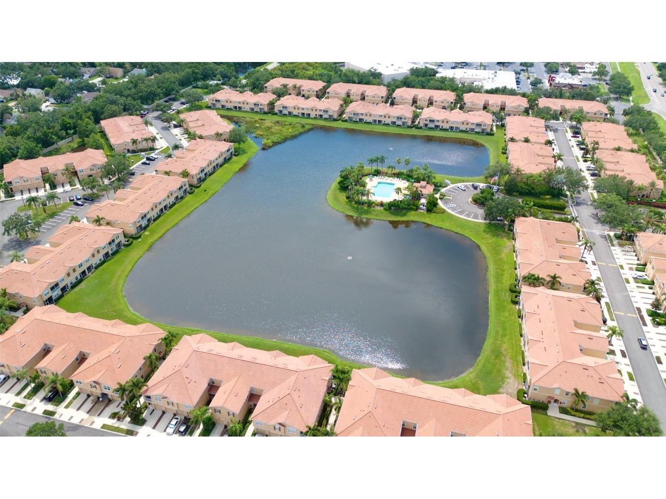 3811 Parkridge Circle #2-104 Sarasota FL 34243 A4660878 image40