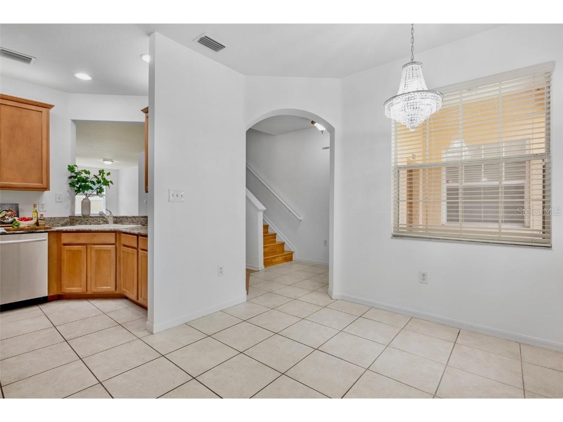 3811 Parkridge Circle #2-104 Sarasota FL 34243 A4660878 image7