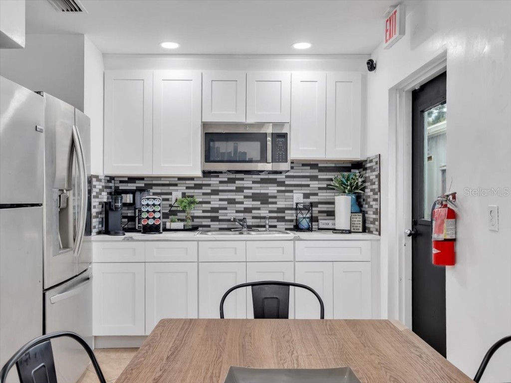 3811 W Sligh Avenue Tampa FL 33614 TB8415977 image19