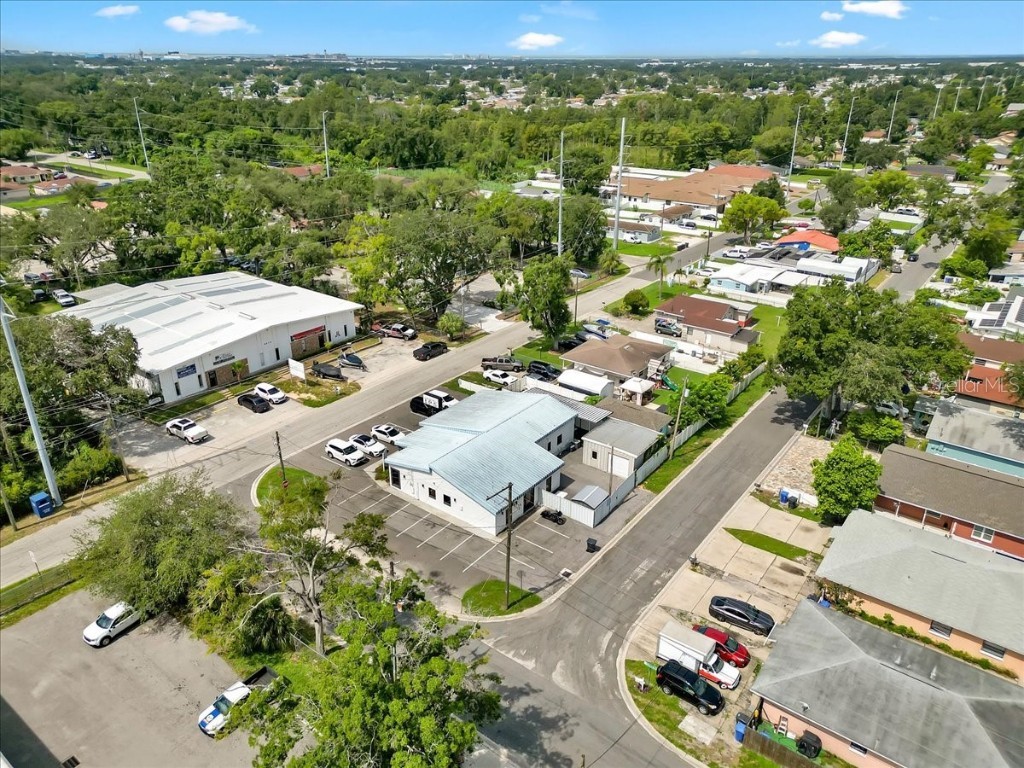 3811 W Sligh Avenue Tampa FL 33614 TB8415977 image32