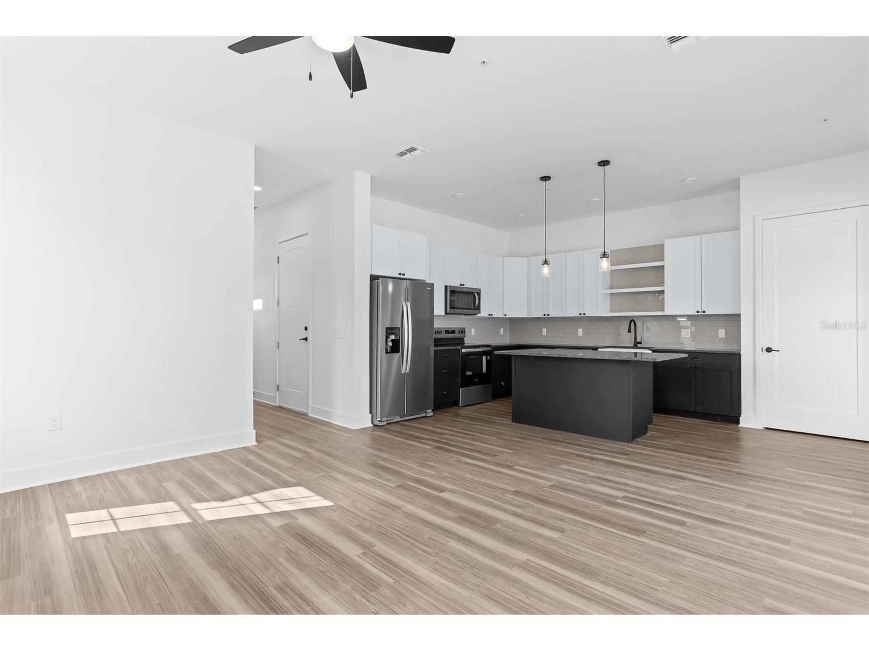 3812 Fern Hollow Place Tampa FL 33614 TB8514946 image10
