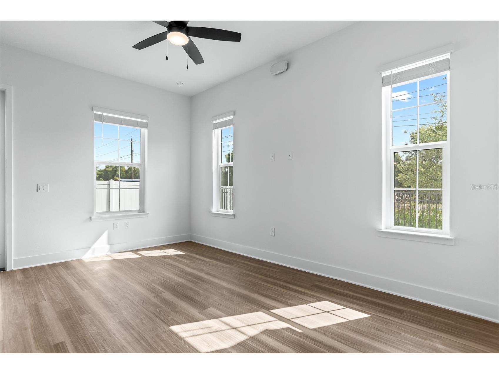 3812 Fern Hollow Place Tampa FL 33614 TB8514946 image14