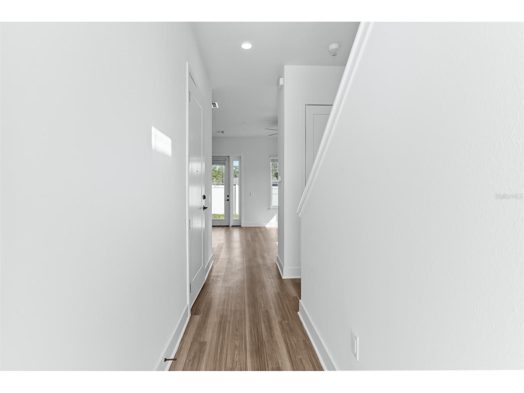 3812 Fern Hollow Place Tampa FL 33614 TB8514946 image16