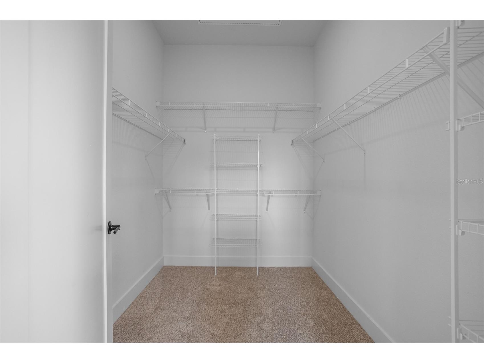 3812 Fern Hollow Place Tampa FL 33614 TB8514946 image22