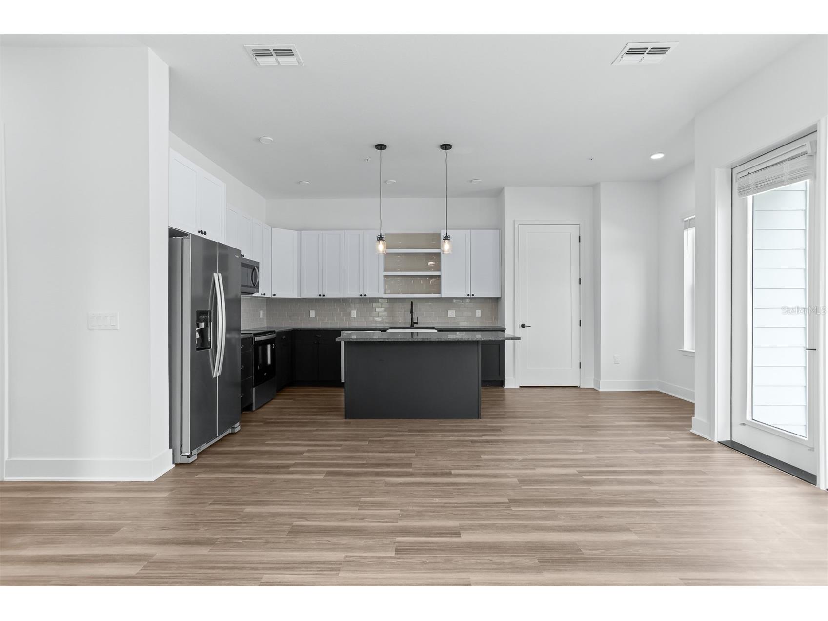 3812 Fern Hollow Place Tampa FL 33614 TB8514946 image8