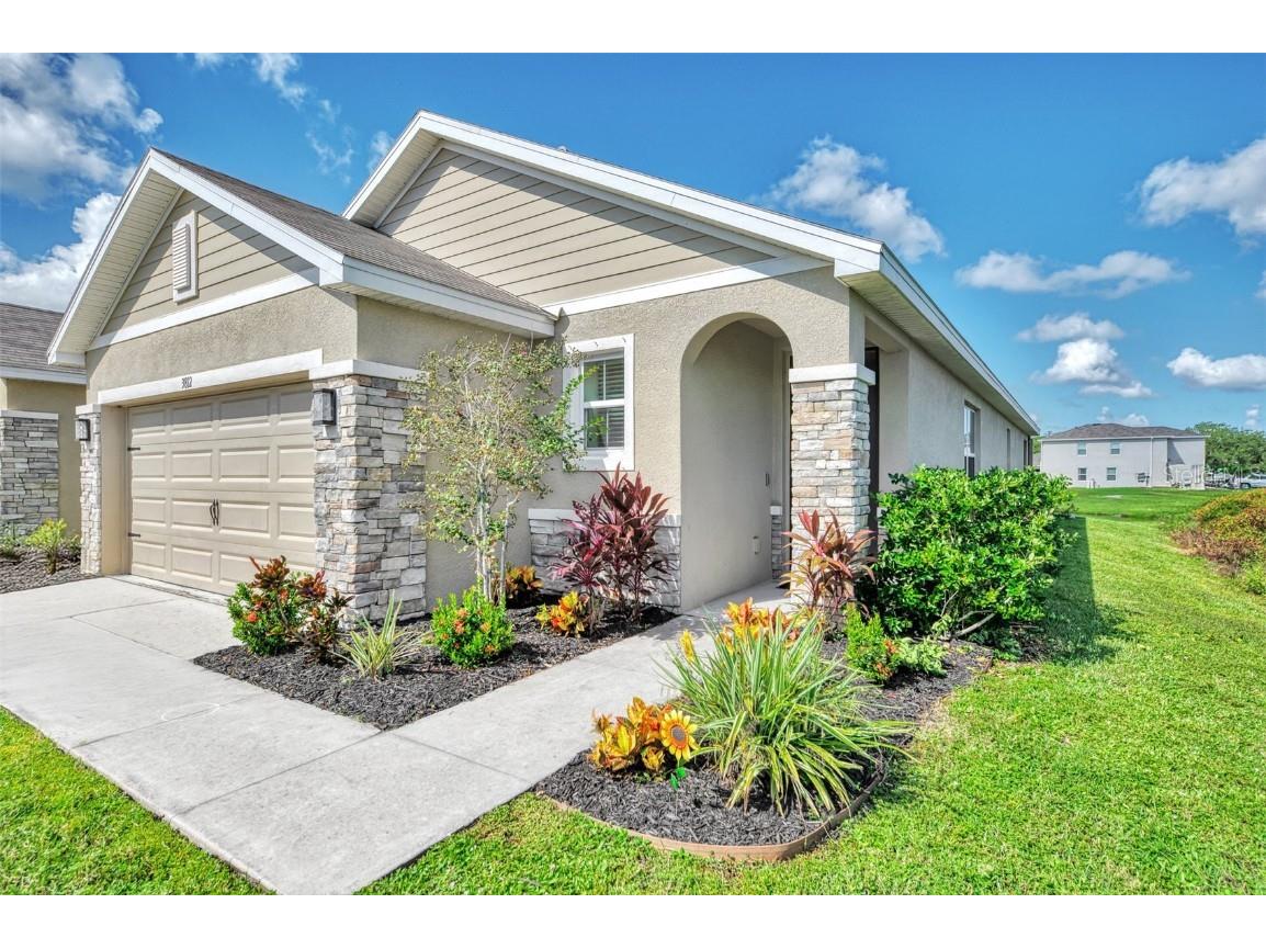 3812 Golden Oriole Parkway Sarasota FL 34232 A4665119 image2