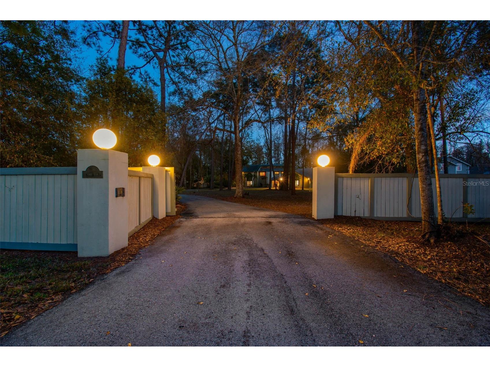 3812 Little Road Lutz FL 33548 - Round Lake TB8478341 image93