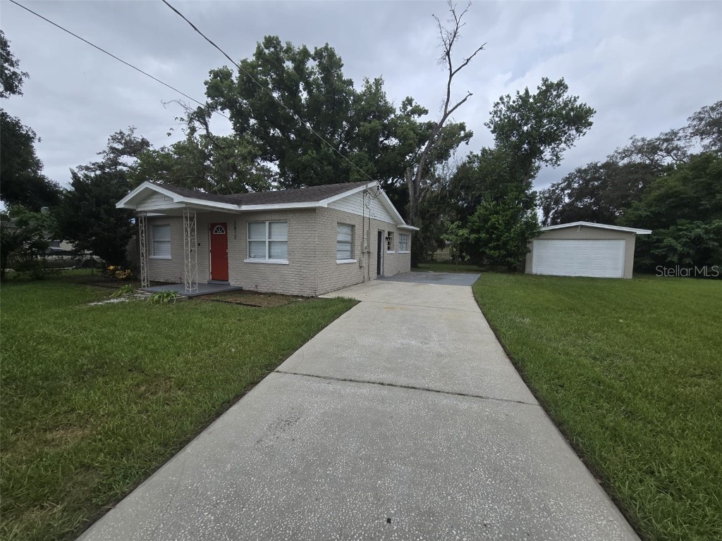 3812 N 54th Street Tampa FL 33619 TB8305272 image1