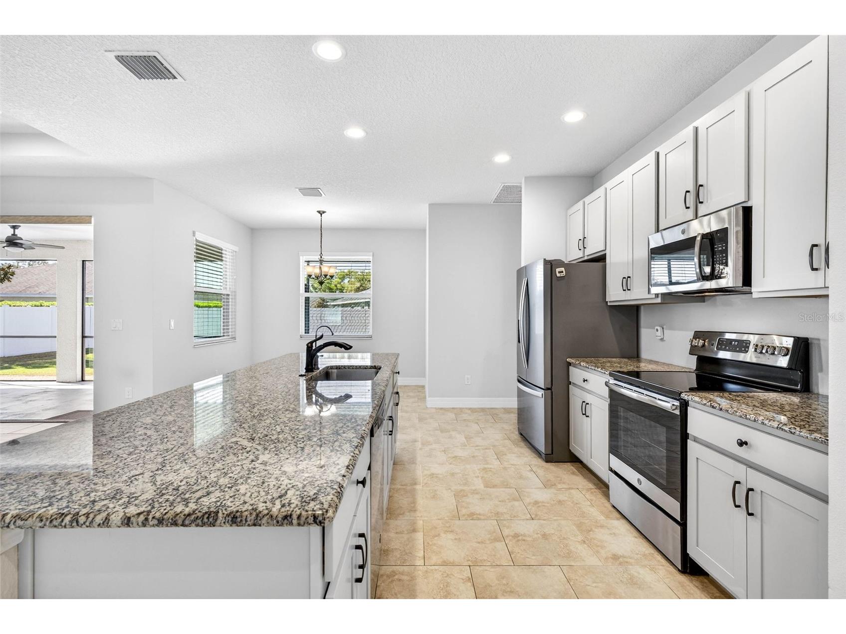 3813 Milflores Drive Sun City Center FL 33573 TB8481980 image14