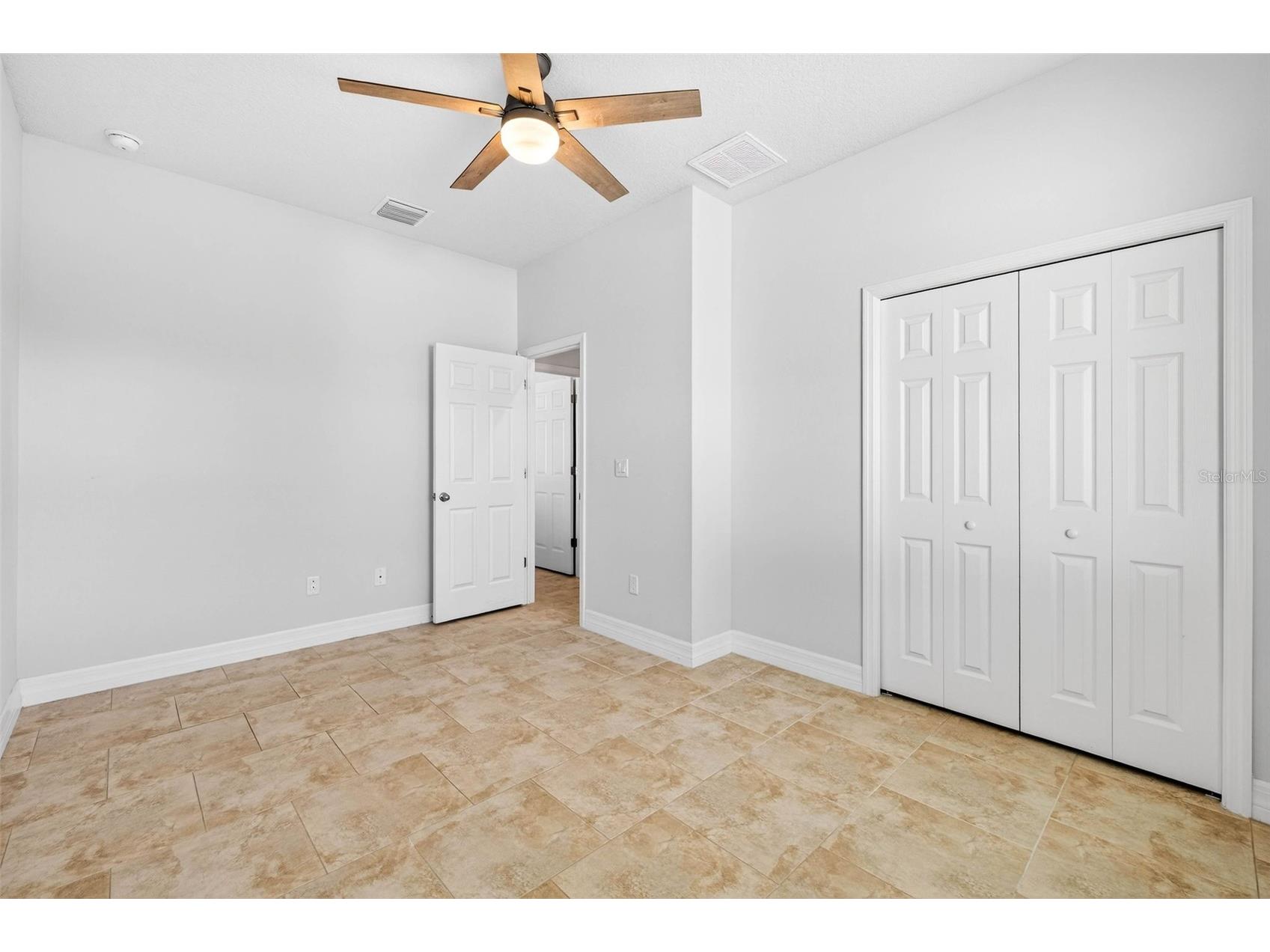 3813 Milflores Drive Sun City Center FL 33573 TB8481980 image18