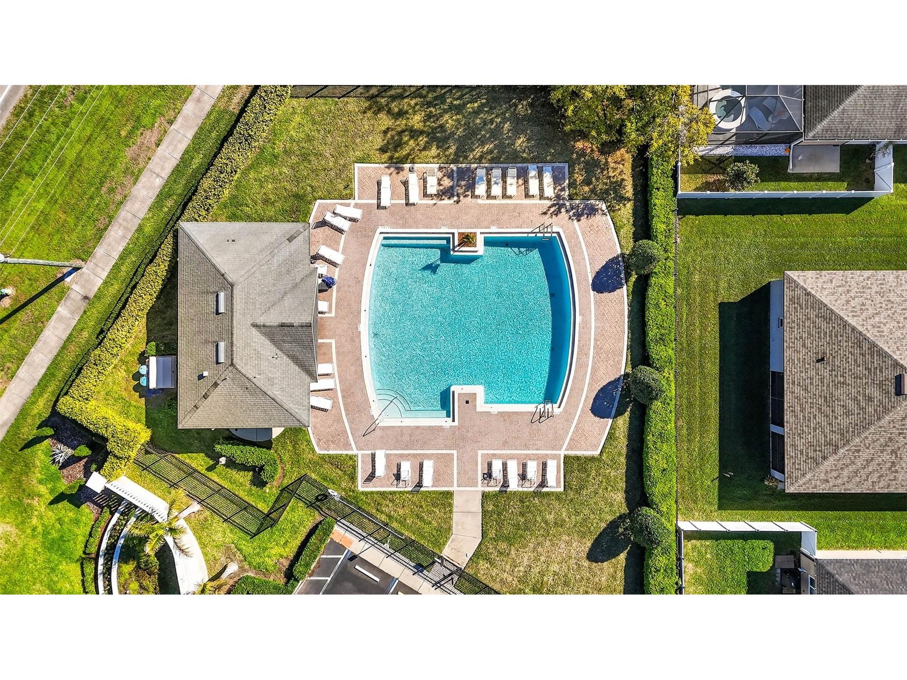 3813 Milflores Drive Sun City Center FL 33573 TB8481980 image35