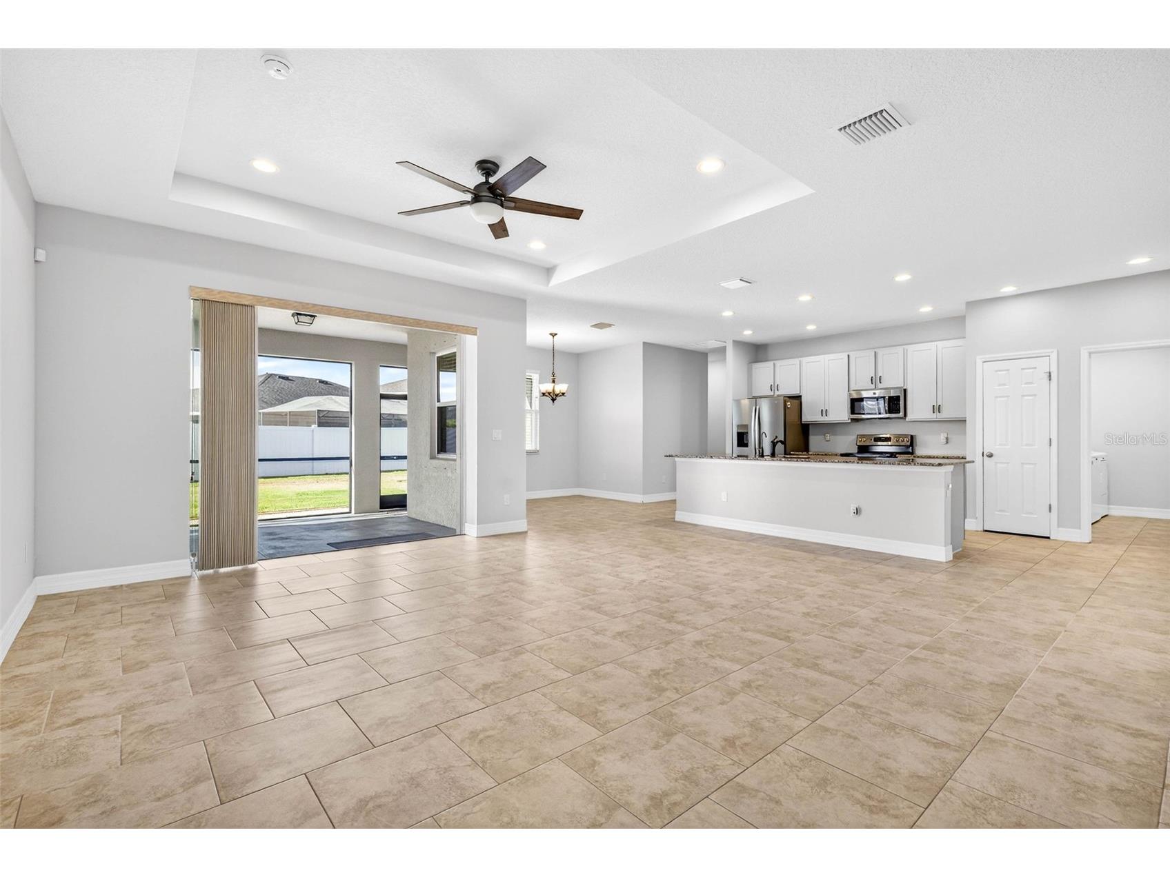 3813 Milflores Drive Sun City Center FL 33573 TB8481980 image4