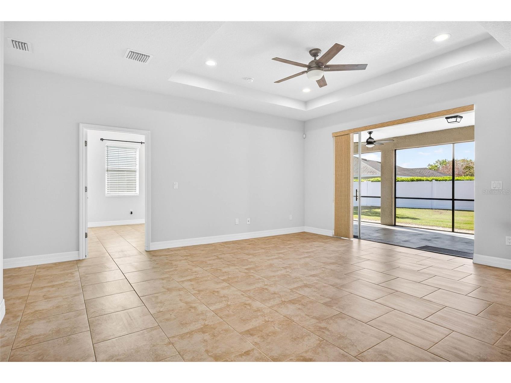 3813 Milflores Drive Sun City Center FL 33573 TB8481980 image6