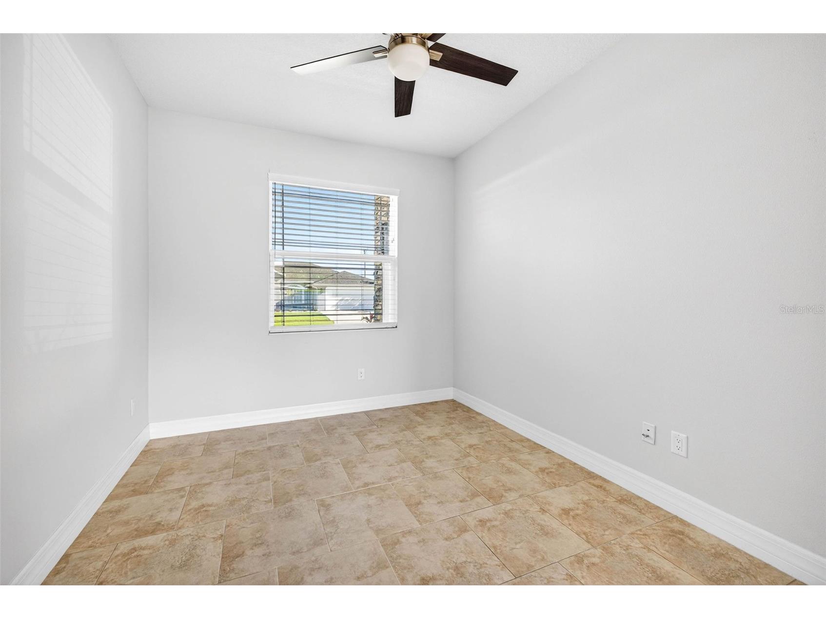 3813 Milflores Drive Sun City Center FL 33573 TB8481980 image8