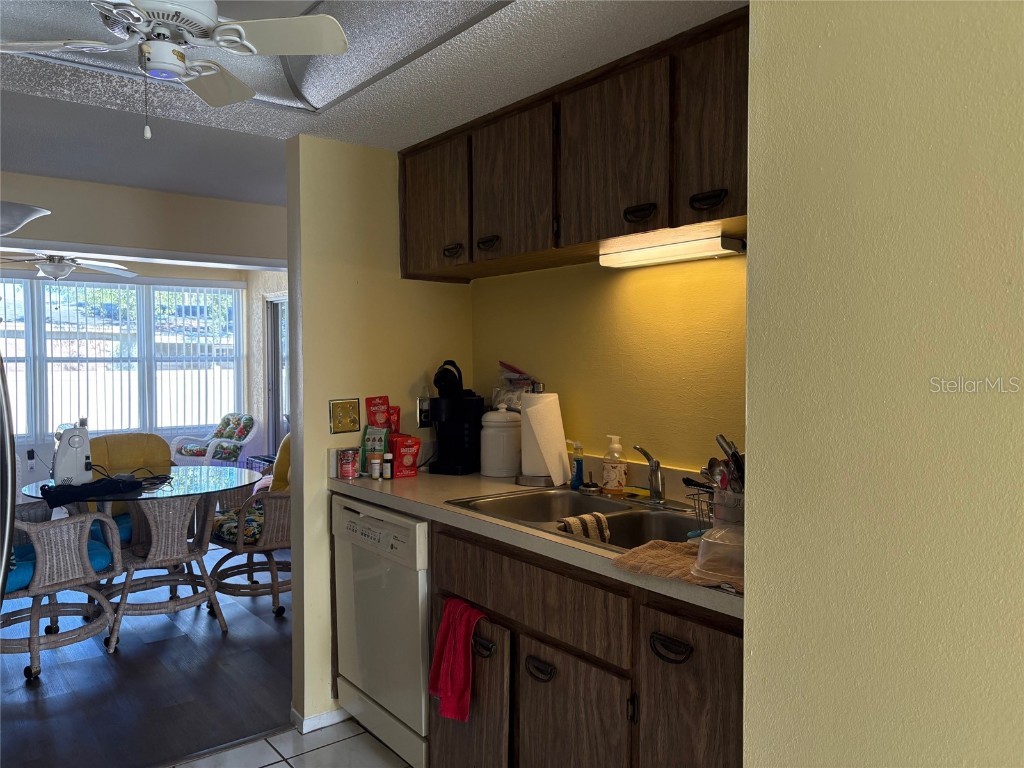 3813 Staysail Lane Holiday FL 34691 TB8453870 image10