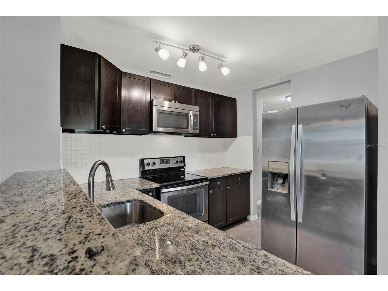 3813 W Wisconsin Avenue Tampa FL 33616 TB8513597 image9