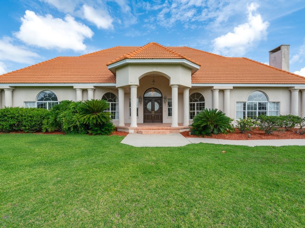 38137 Timberlane Drive Umatilla FL 32784 - LAKE DALHOUSIE V4937025 image1