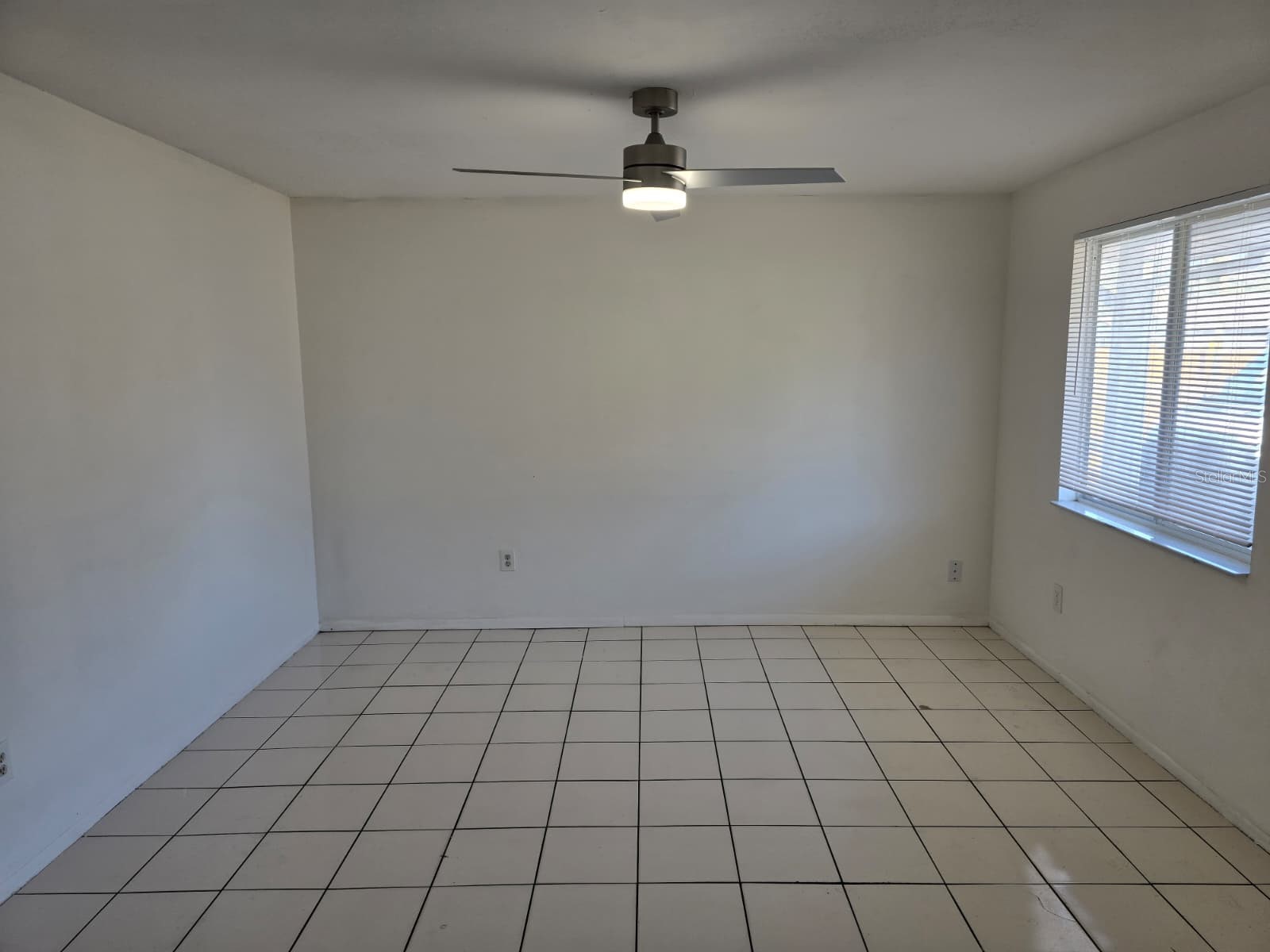 3814 Valley Tree Drive Tampa FL 33610 TB8436806 image2