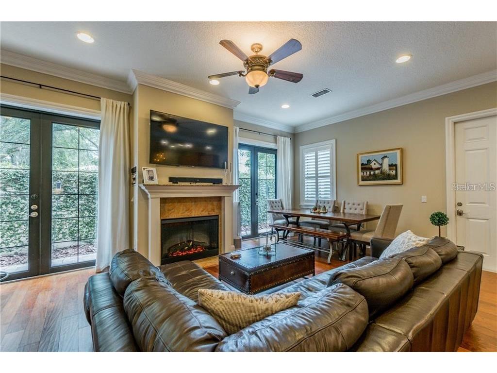 3814 Villas Del Sol Court Tampa FL 33609 TB8509345 image6