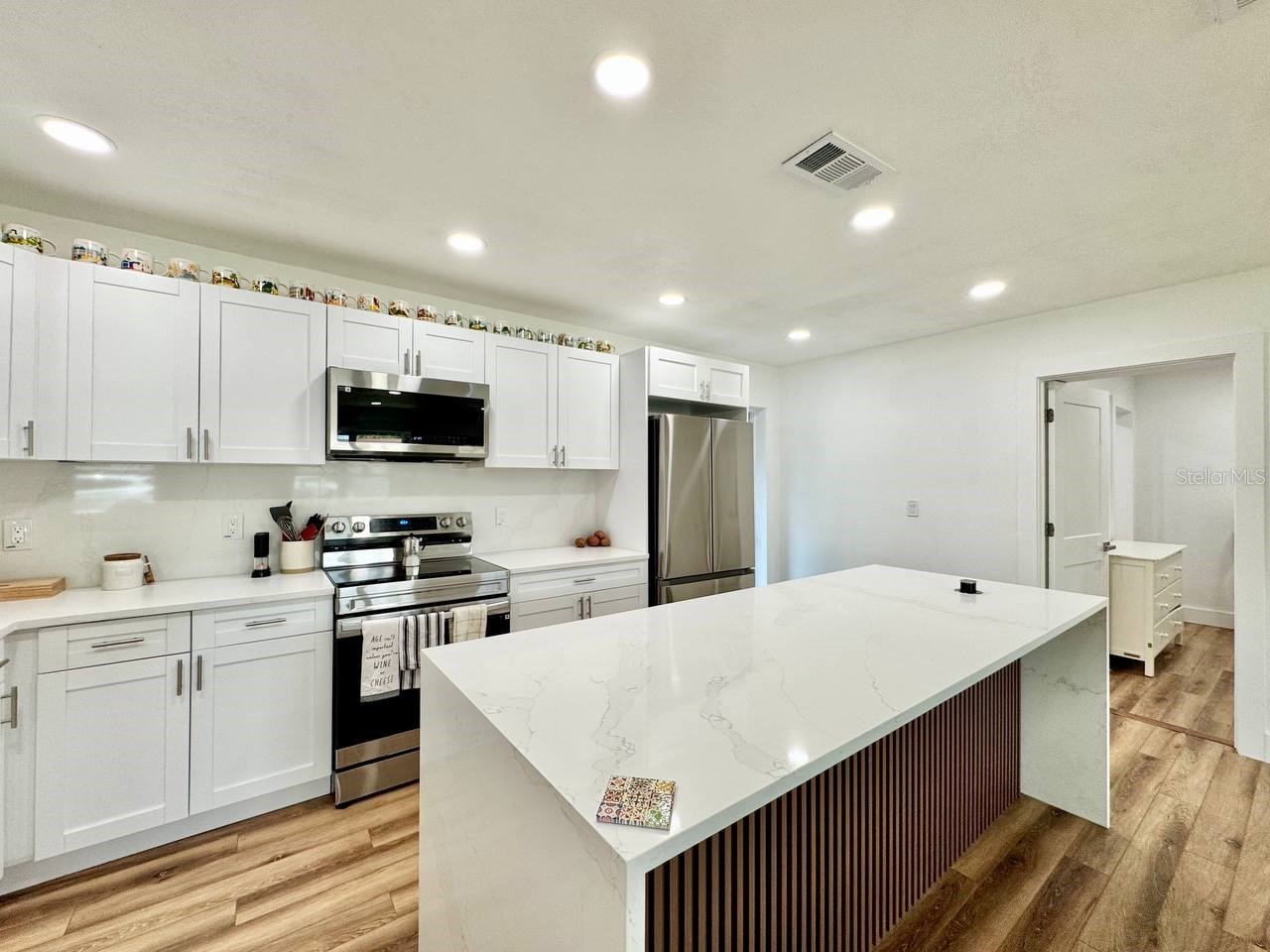3814 W Tyson Avenue Tampa FL 33611 TB8509061 image10