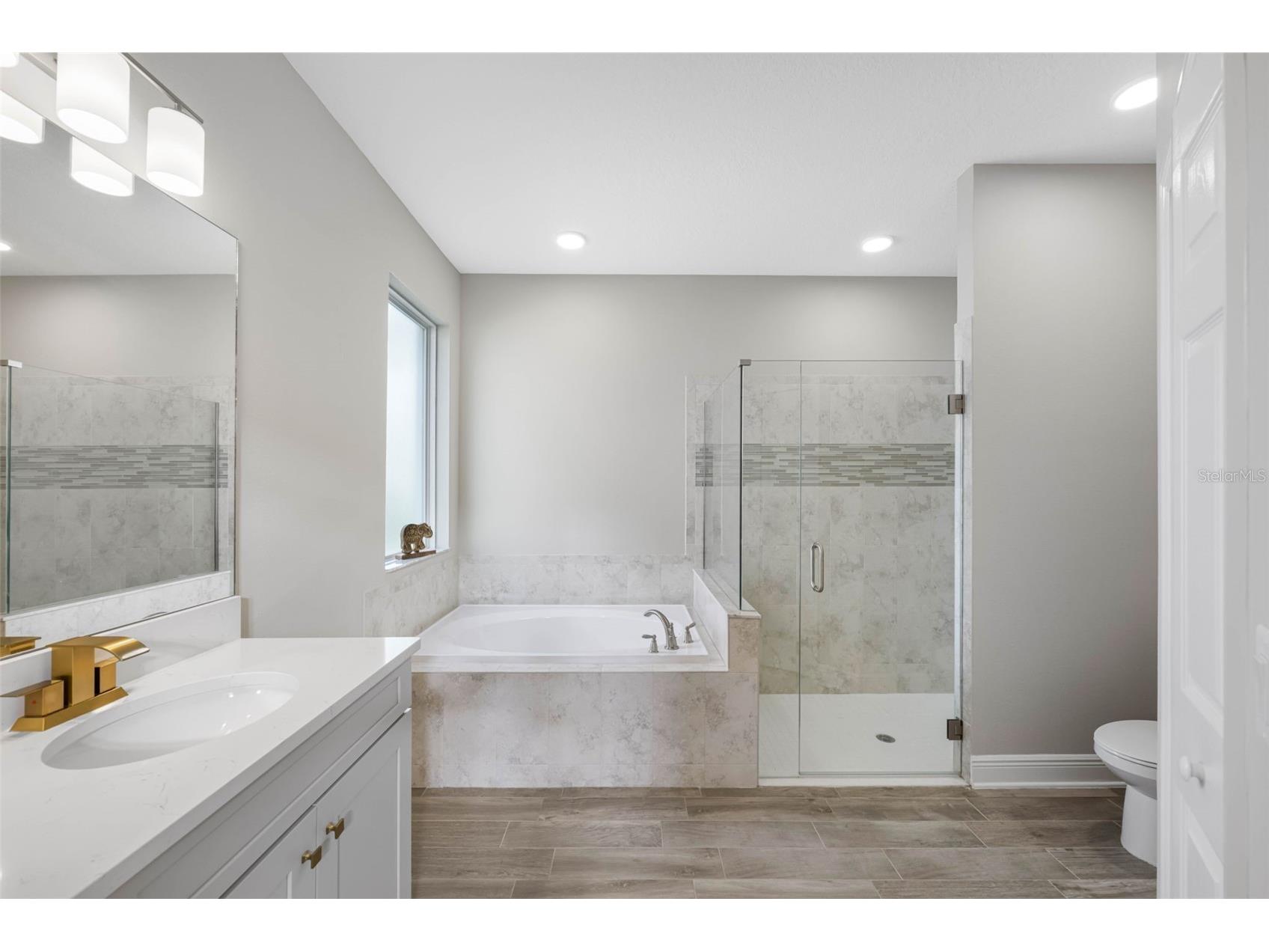 38144 Cobble Creek Boulevard Zephyrhills FL 33540 TB8423489 image16