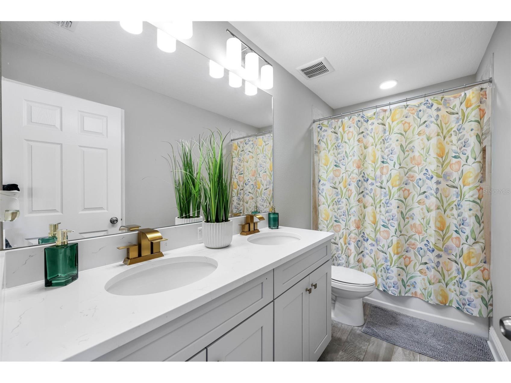 38144 Cobble Creek Boulevard Zephyrhills FL 33540 TB8423489 image29