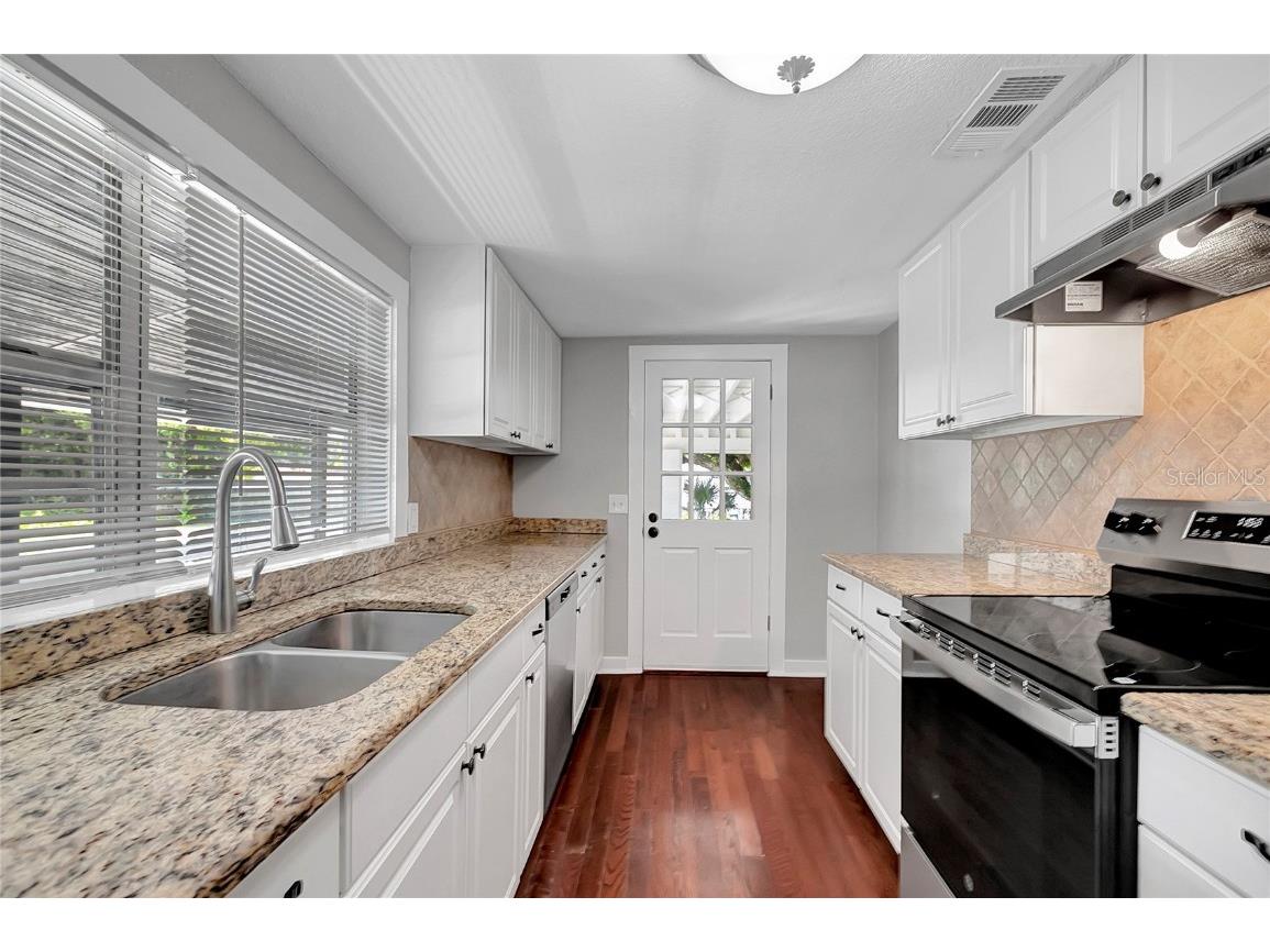 38145 7th Street Zephyrhills FL 33542 TB8418084 image14