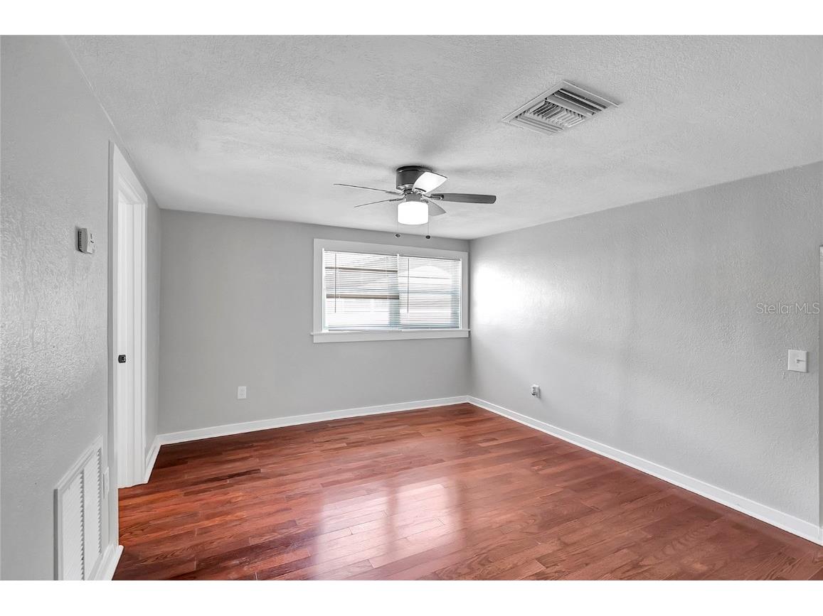 38145 7th Street Zephyrhills FL 33542 TB8418084 image7